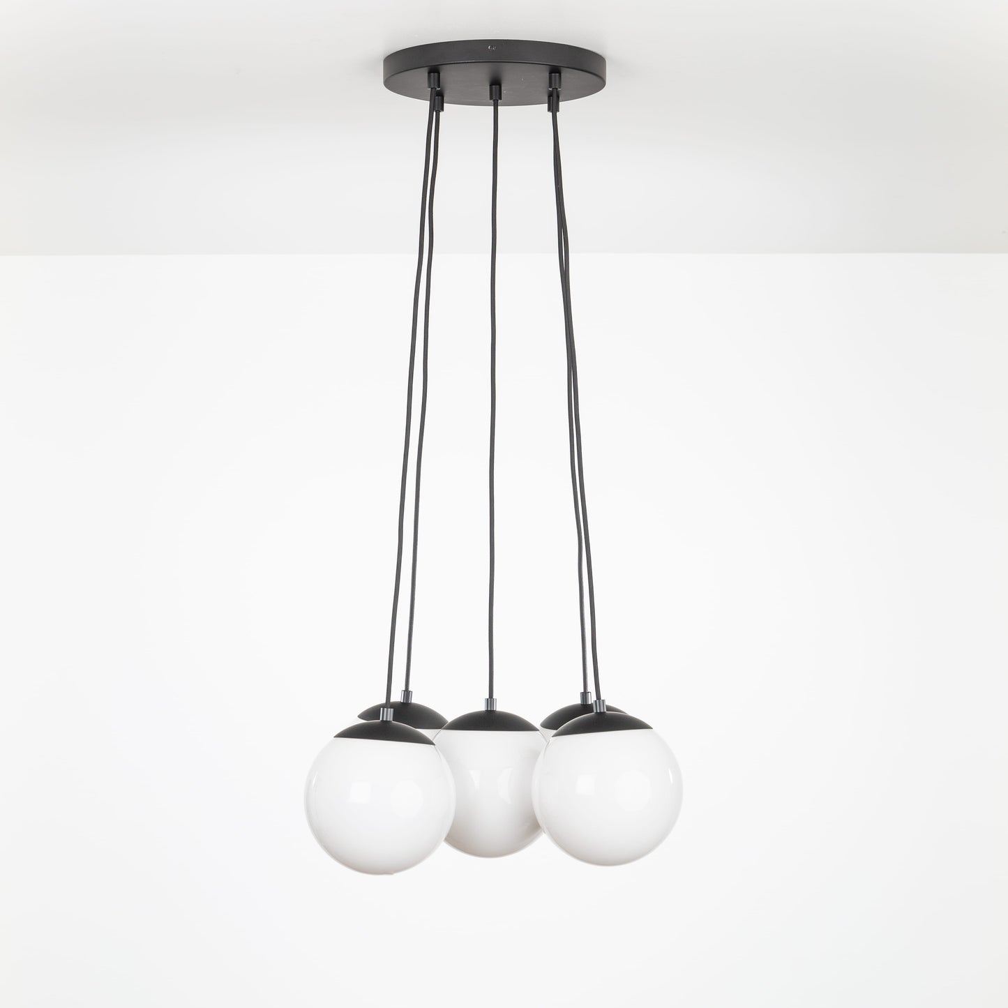 Mod Globe Loop Multiport Chandelier - 8in