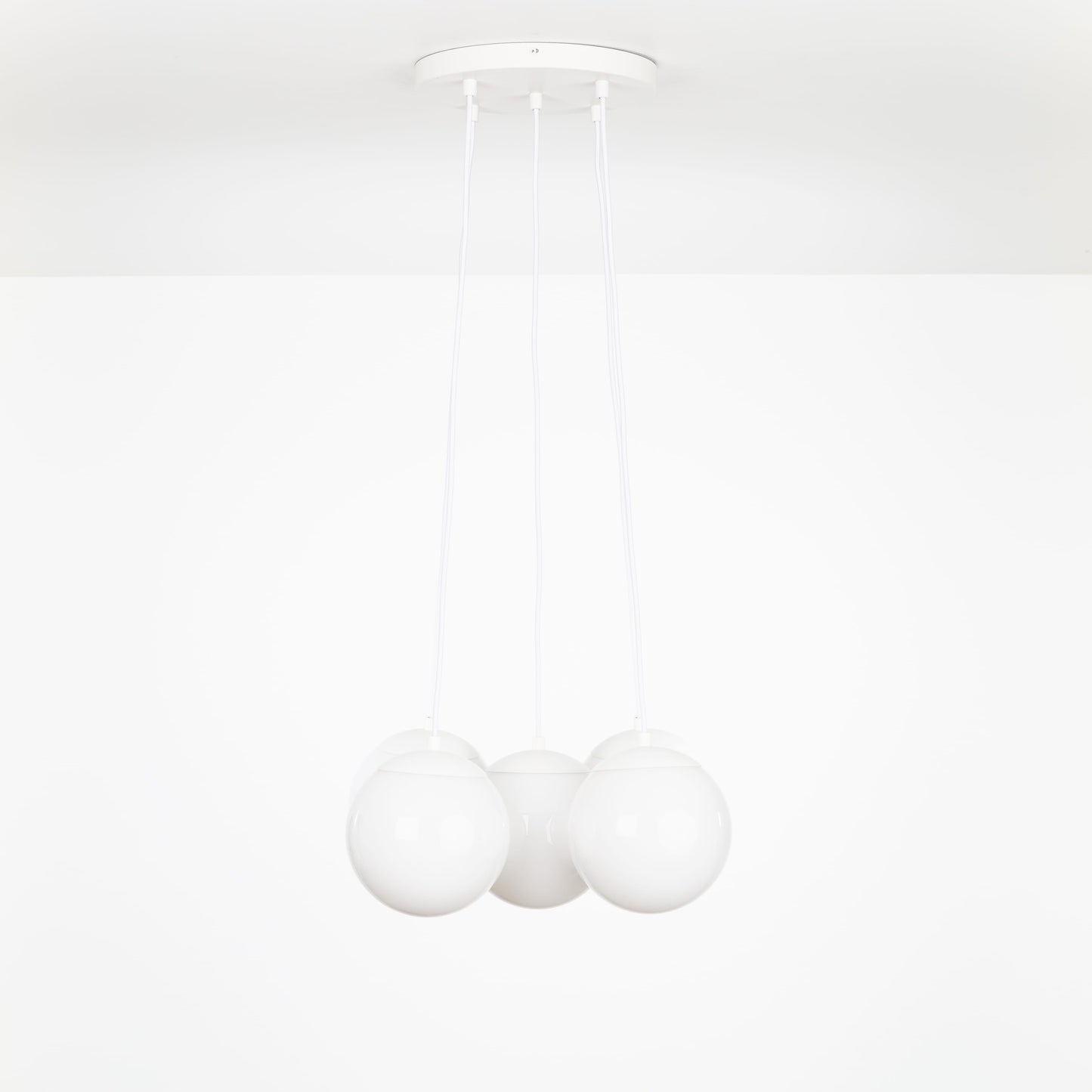 Mod Globe Loop Multiport Chandelier - 8in