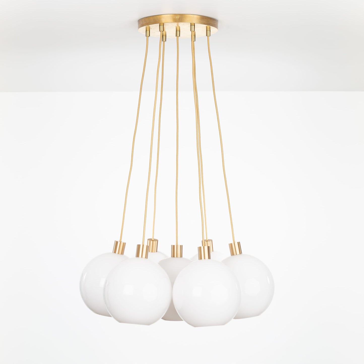 AiO Loop Multiport Chandelier - 10in Glass Globe
