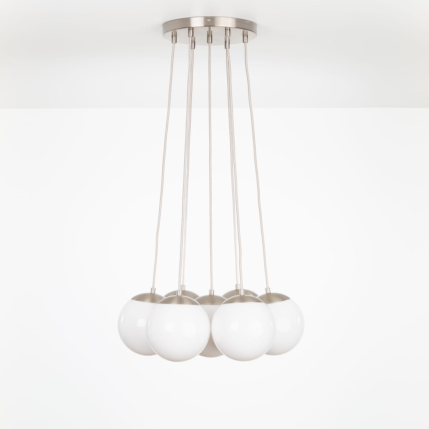 Mod Globe Loop Multiport Chandelier - 8in