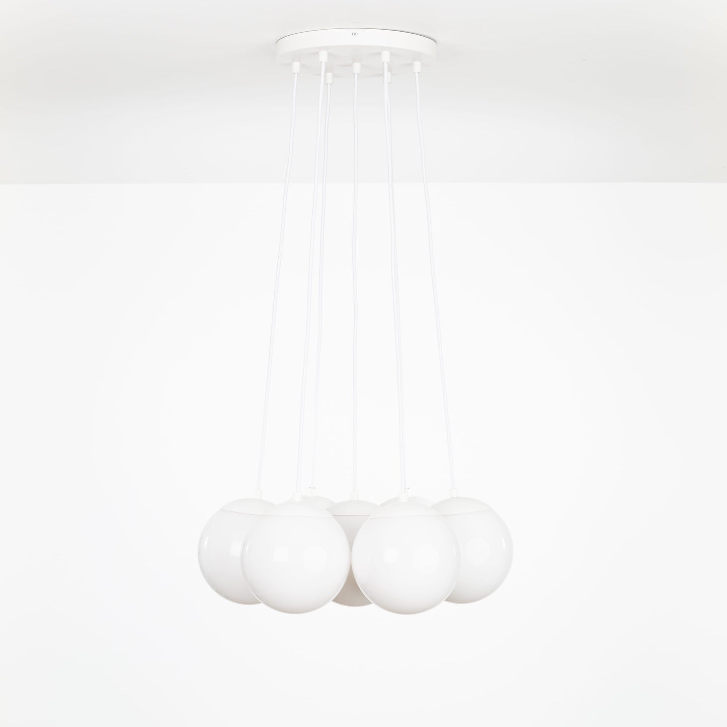 Mod Globe Loop Multiport Chandelier - 8in