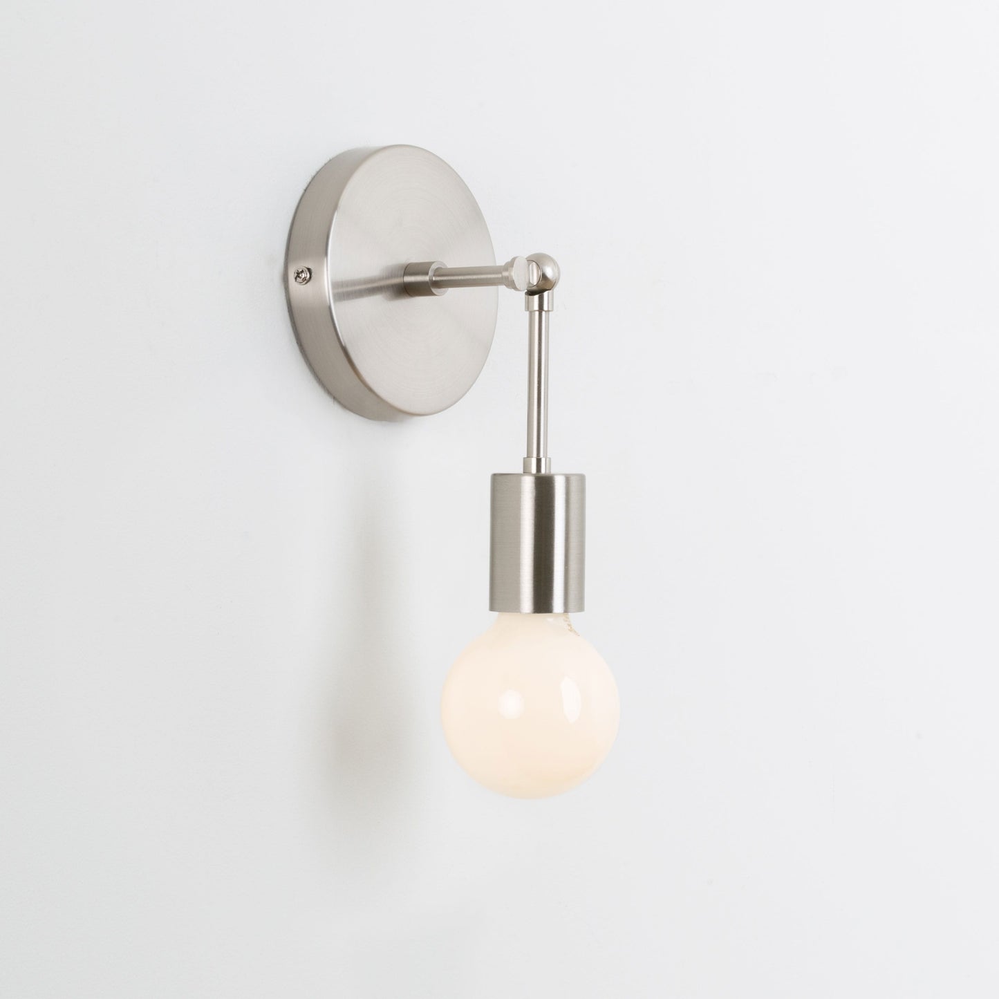 Customize: Hinge Solo Sconce