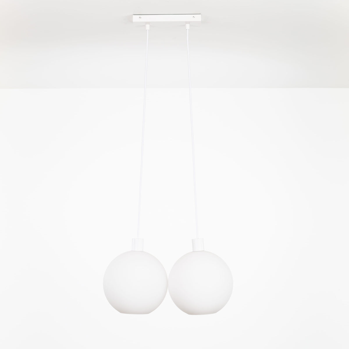 AiO Dash Multiport Chandelier - Glass Globe 2 / White / 10in Matte White