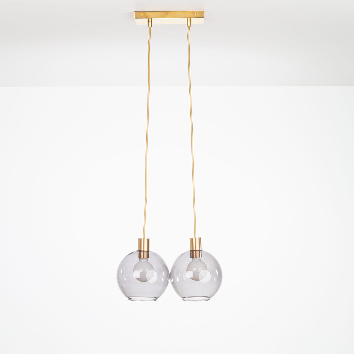 AiO Dash Multiport Chandelier - Glass Globe 2 / Brass / 8in Smoke
