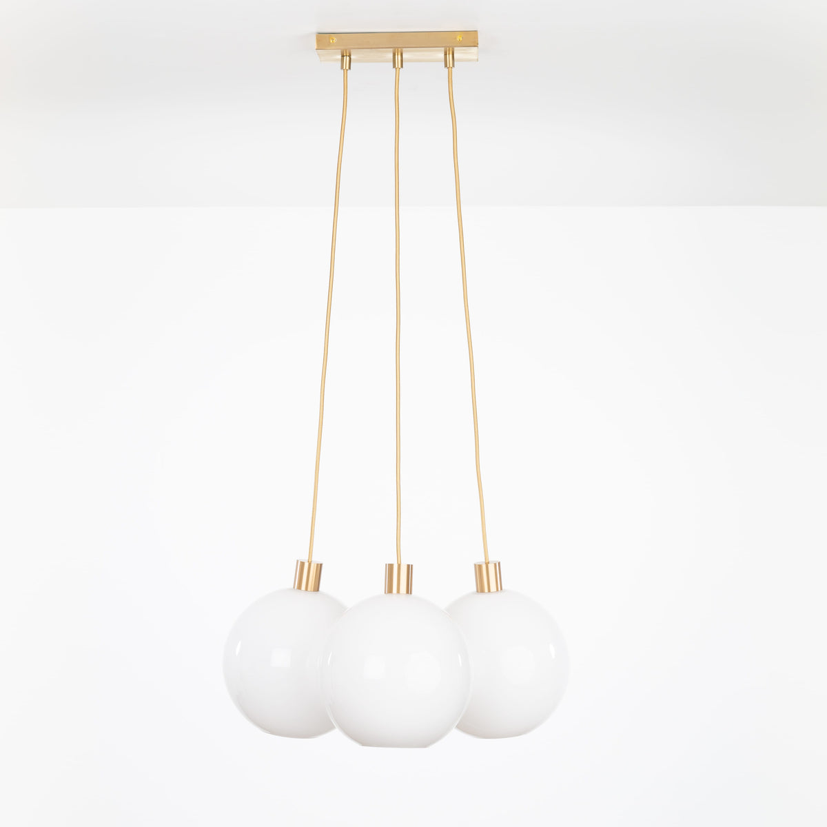 AiO Dash Multiport Chandelier - Glass Globe 3 / Brass / 10in Milk