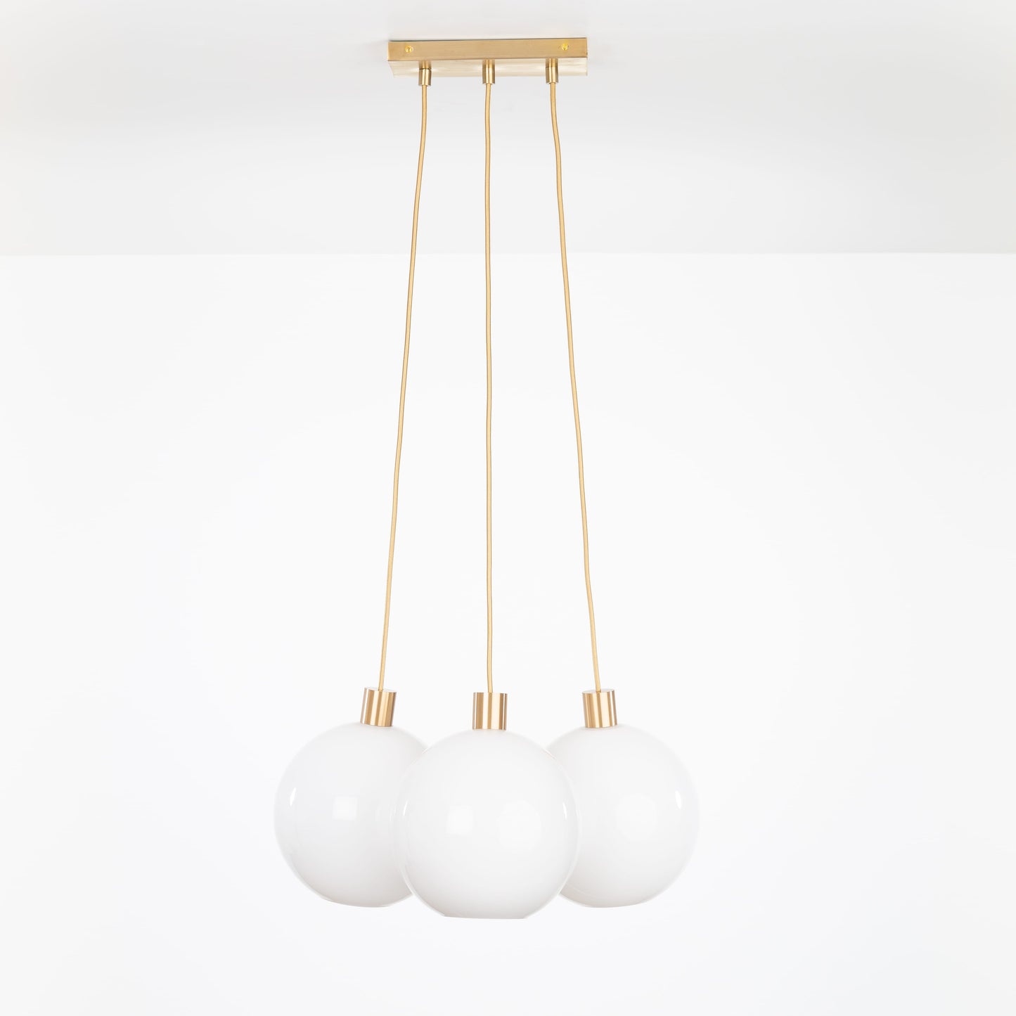 AiO Dash Multiport Chandelier - 10 Inch Glass Globe