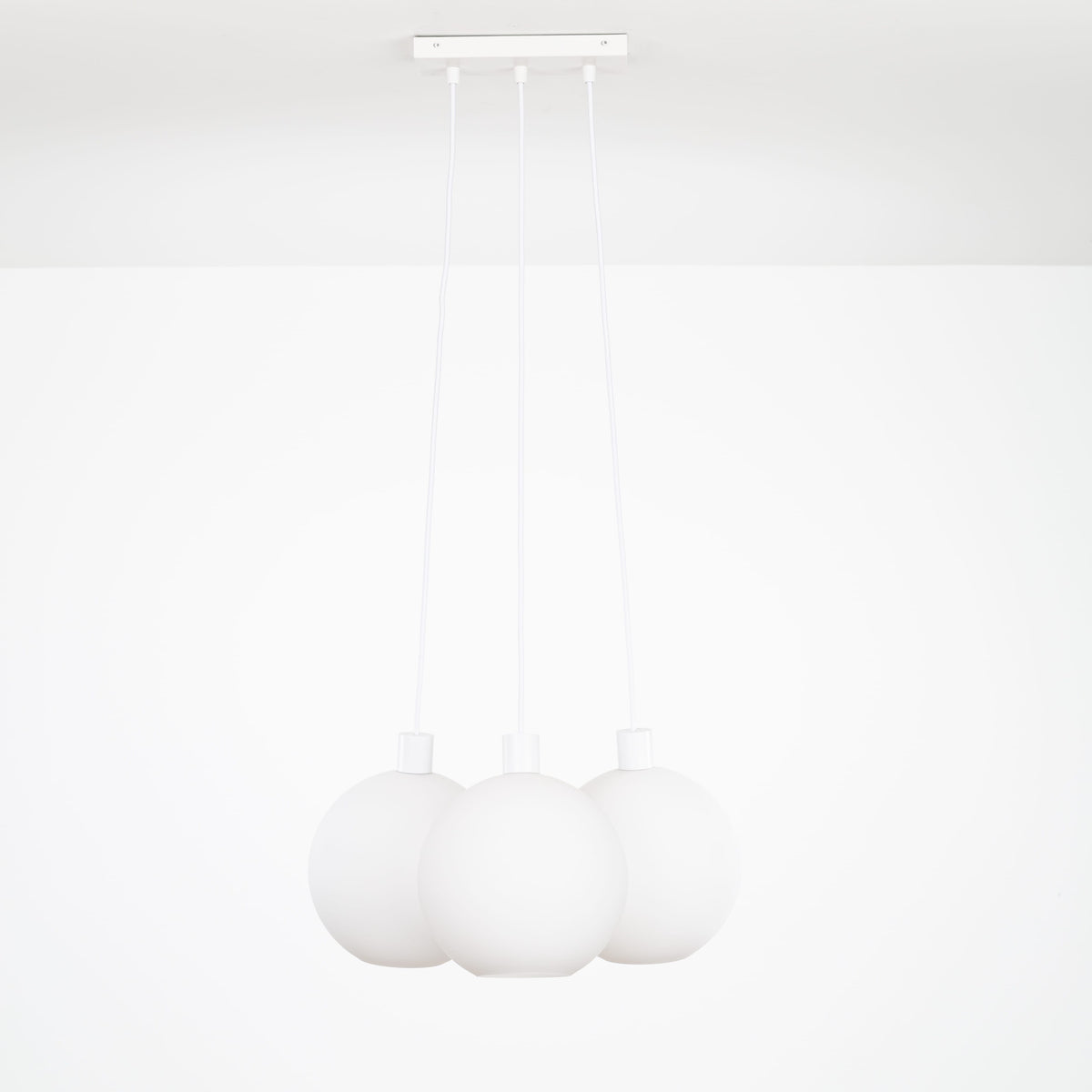 AiO Dash Multiport Chandelier - Glass Globe 3 / White / 10in Matte White