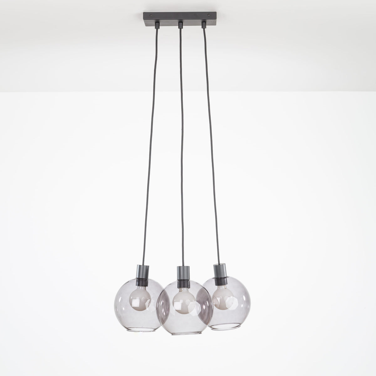 AiO Dash Multiport Chandelier - Glass Globe 3 / Black / 8in Smoke