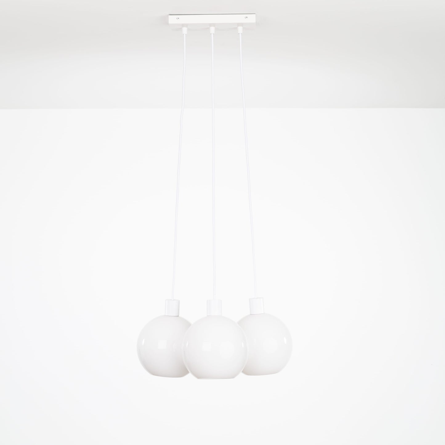 AiO Dash Multiport Chandelier - 8 Inch Glass Globe