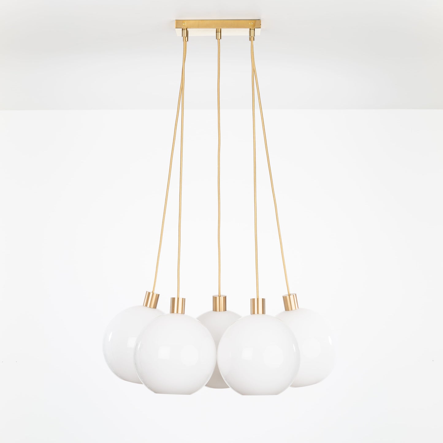 AiO Dash Multiport Chandelier - 10 Inch Glass Globe