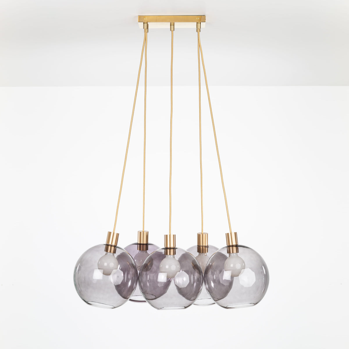 AiO Dash Multiport Chandelier - Glass Globe 5 / Brass / 10in Smoke