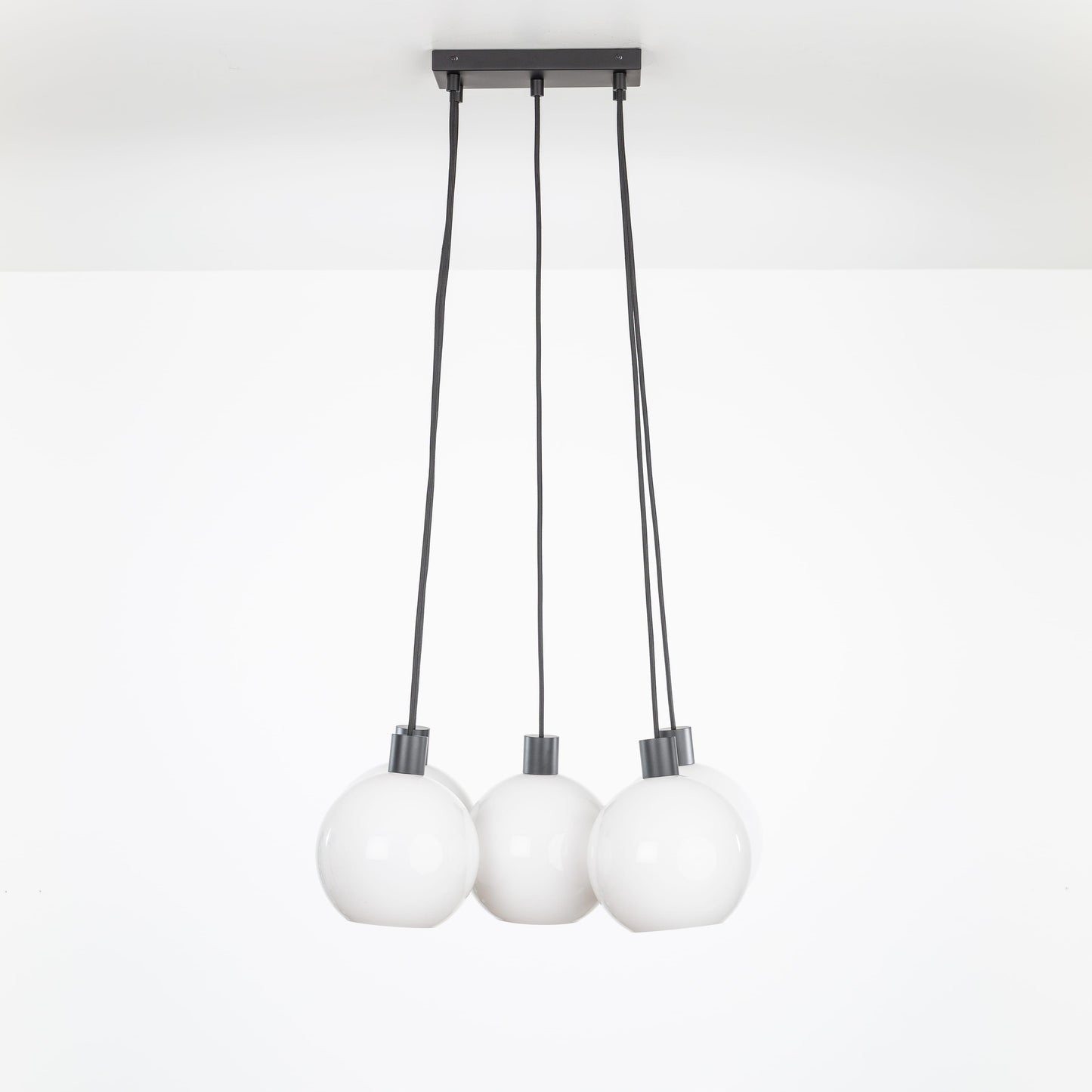 AiO Dash Multiport Chandelier - 8 Inch Glass Globe