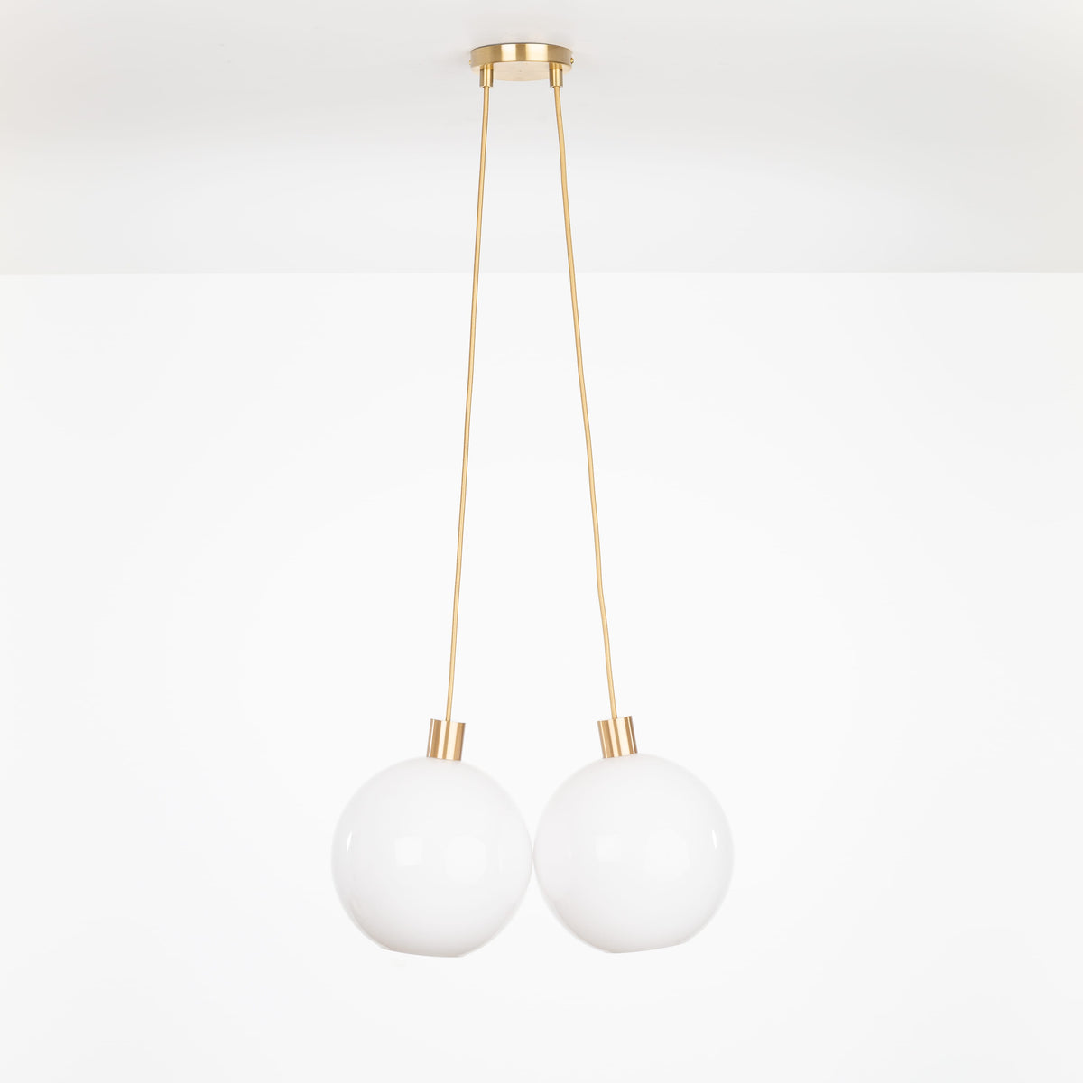 AiO Dot Multiport Chandelier - Glass Globe 2 / Brass / 10in Milk