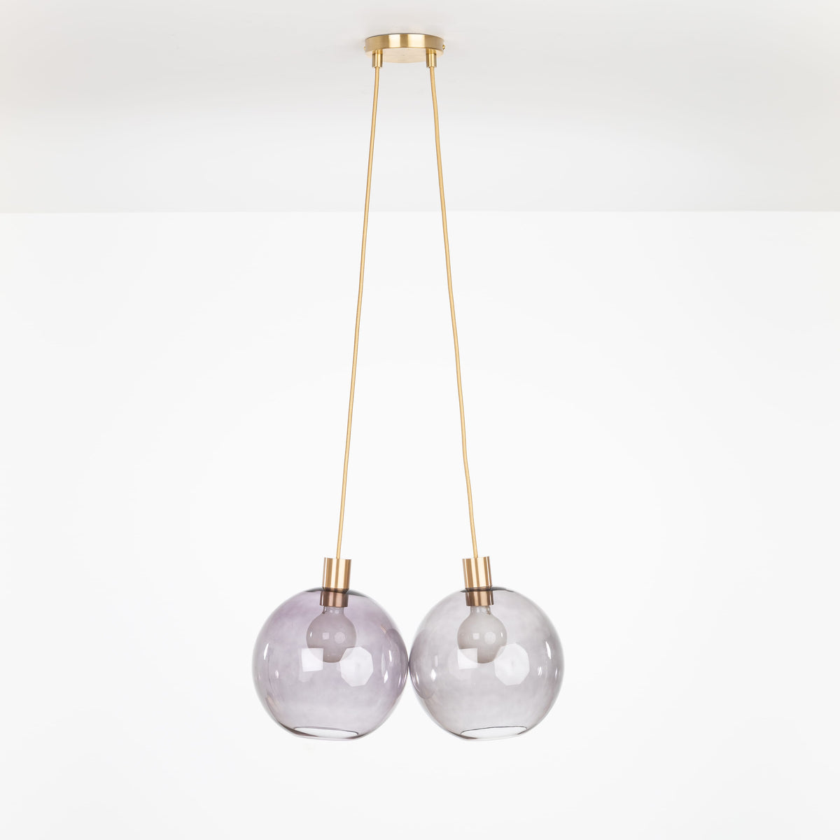 AiO Dot Multiport Chandelier - Glass Globe 2 / Brass / 10in Smoke