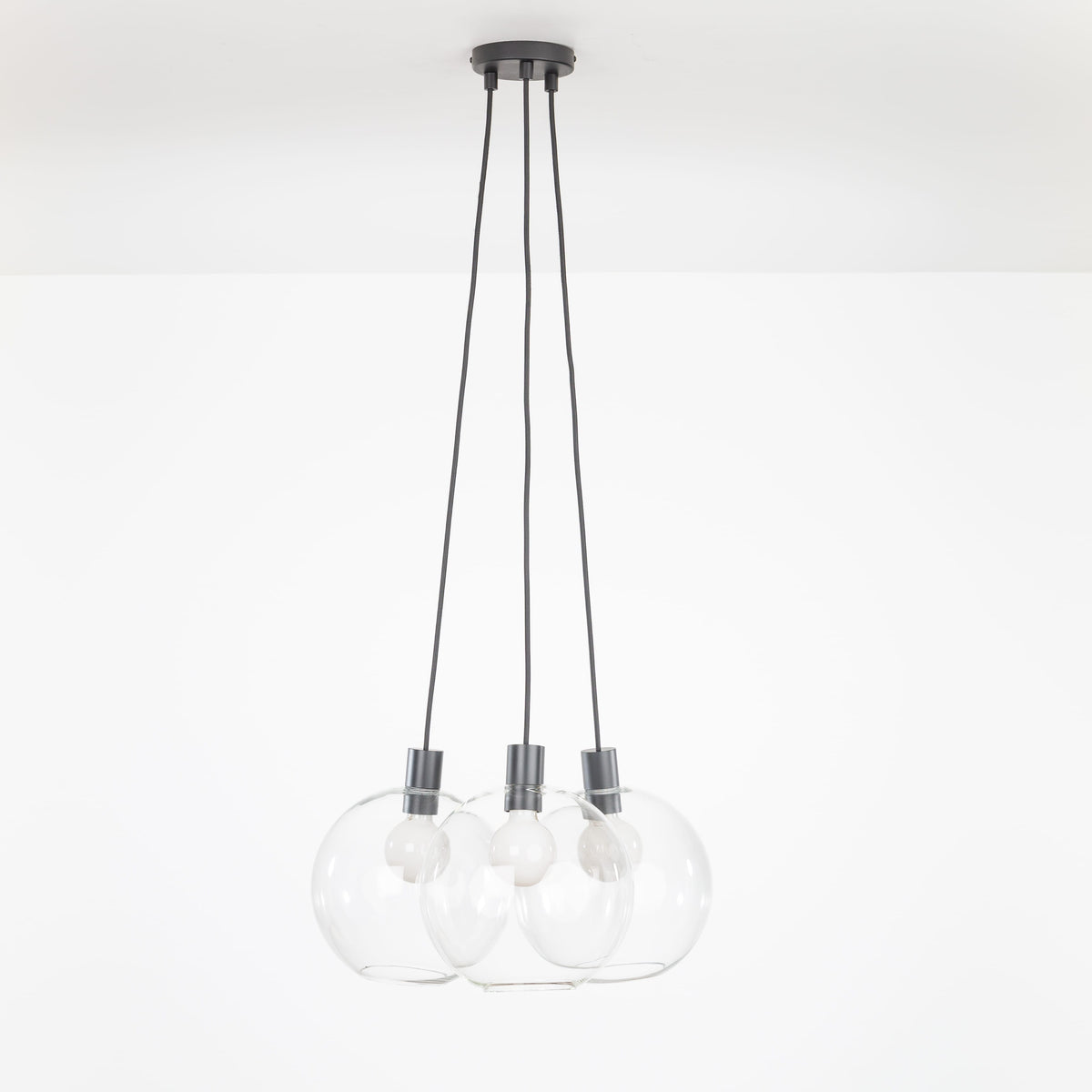 AiO Dot Multiport Chandelier - Glass Globe 3 / Black / 10in Clear