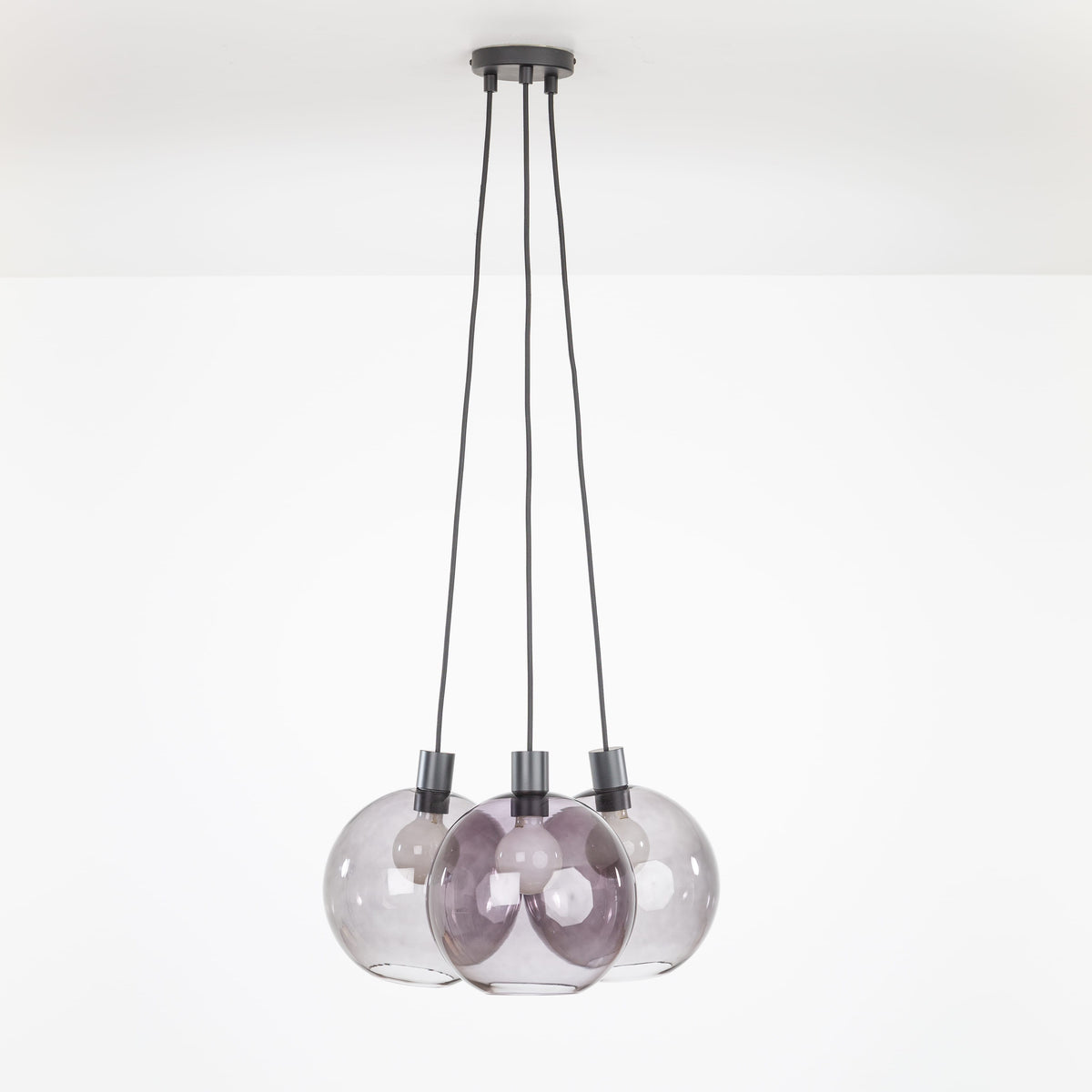 AiO Dot Multiport Chandelier - Glass Globe 3 / Black / 10in Smoke