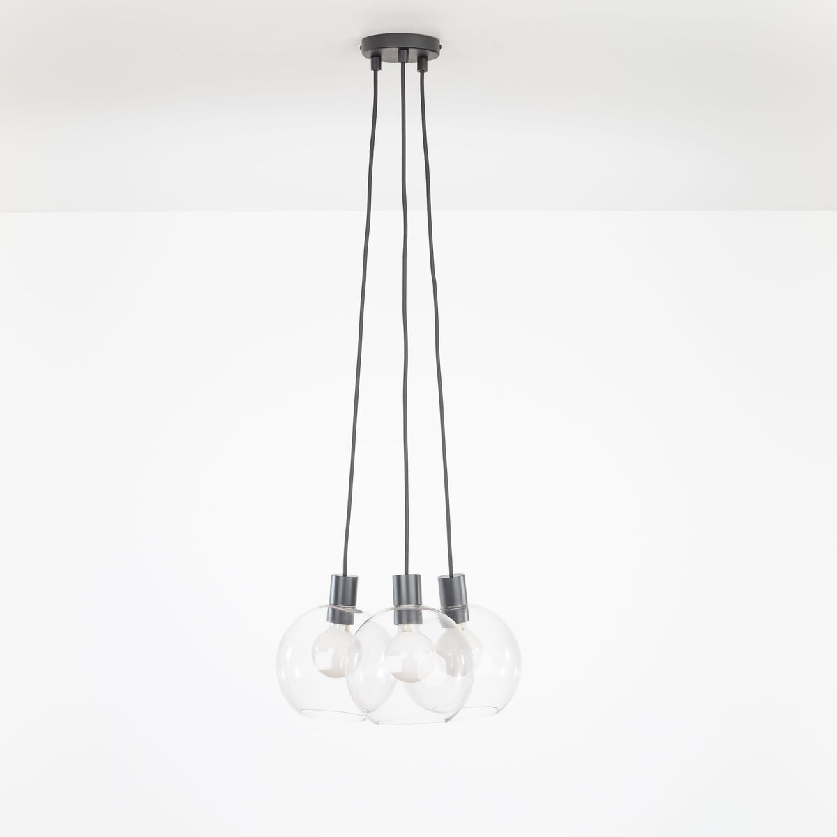 AiO Dot Multiport Chandelier - Glass Globe 3 / Black / 8in Clear