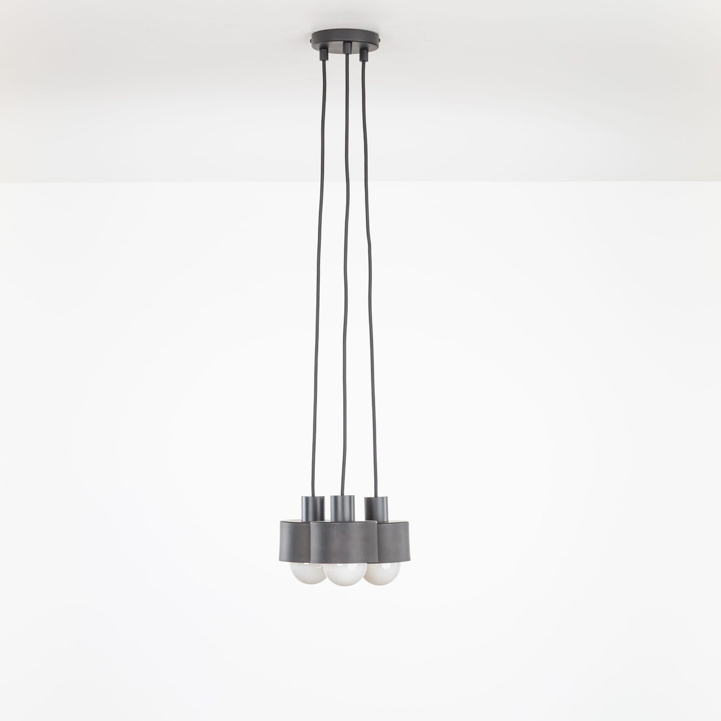 AiO Dot Multiport Chandelier - Puck Shade