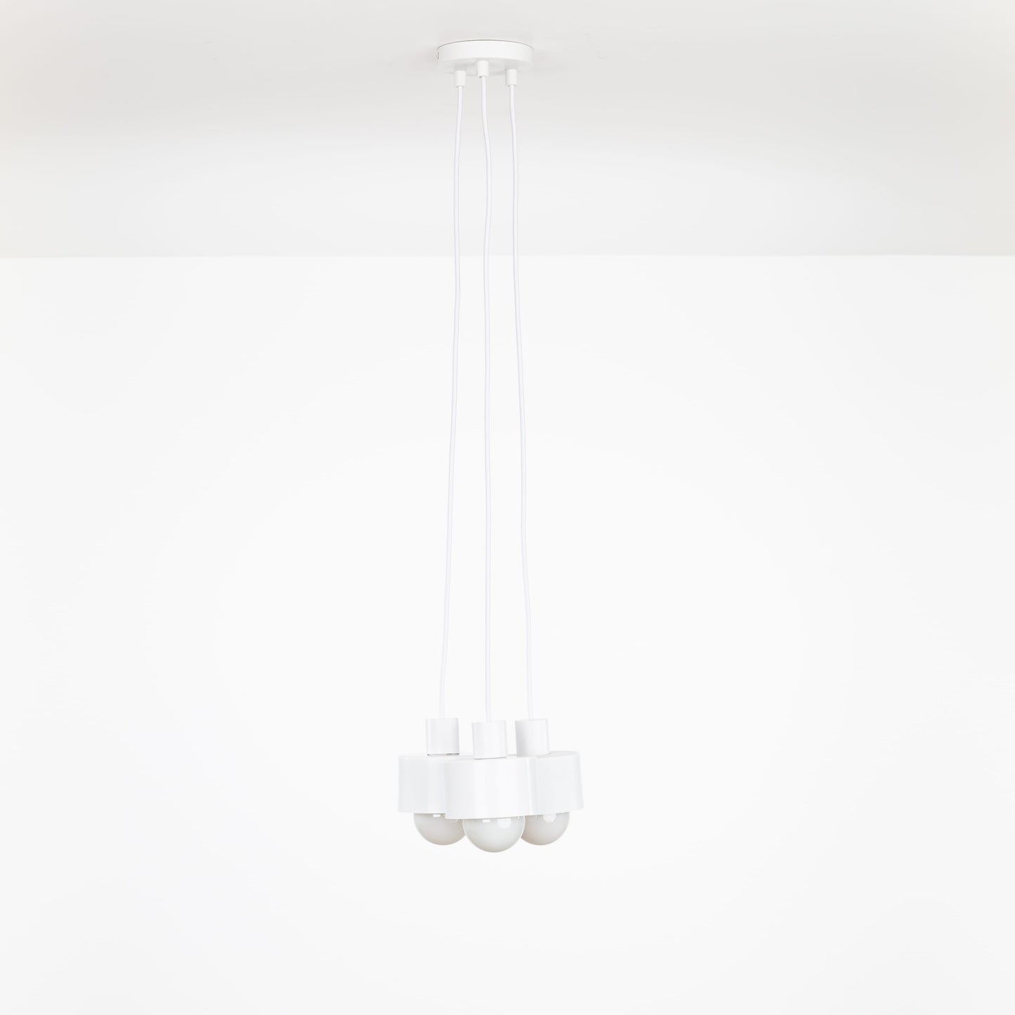 AiO Dot Multiport Chandelier - Puck Shade