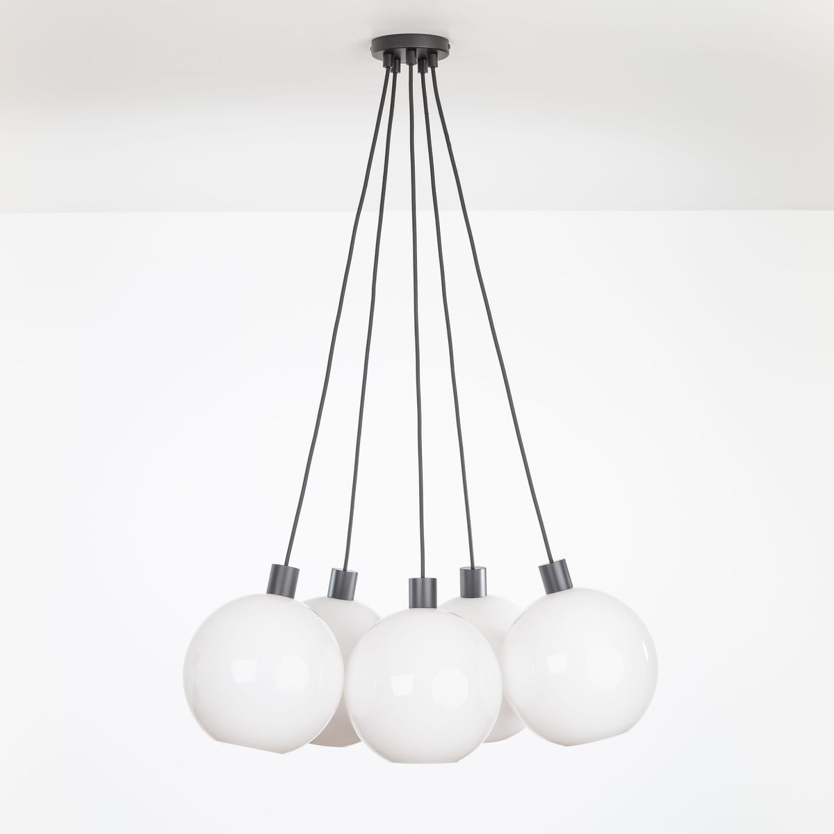 AiO Dot Multiport Chandelier - Glass Globe 5 / Black / 10in Milk