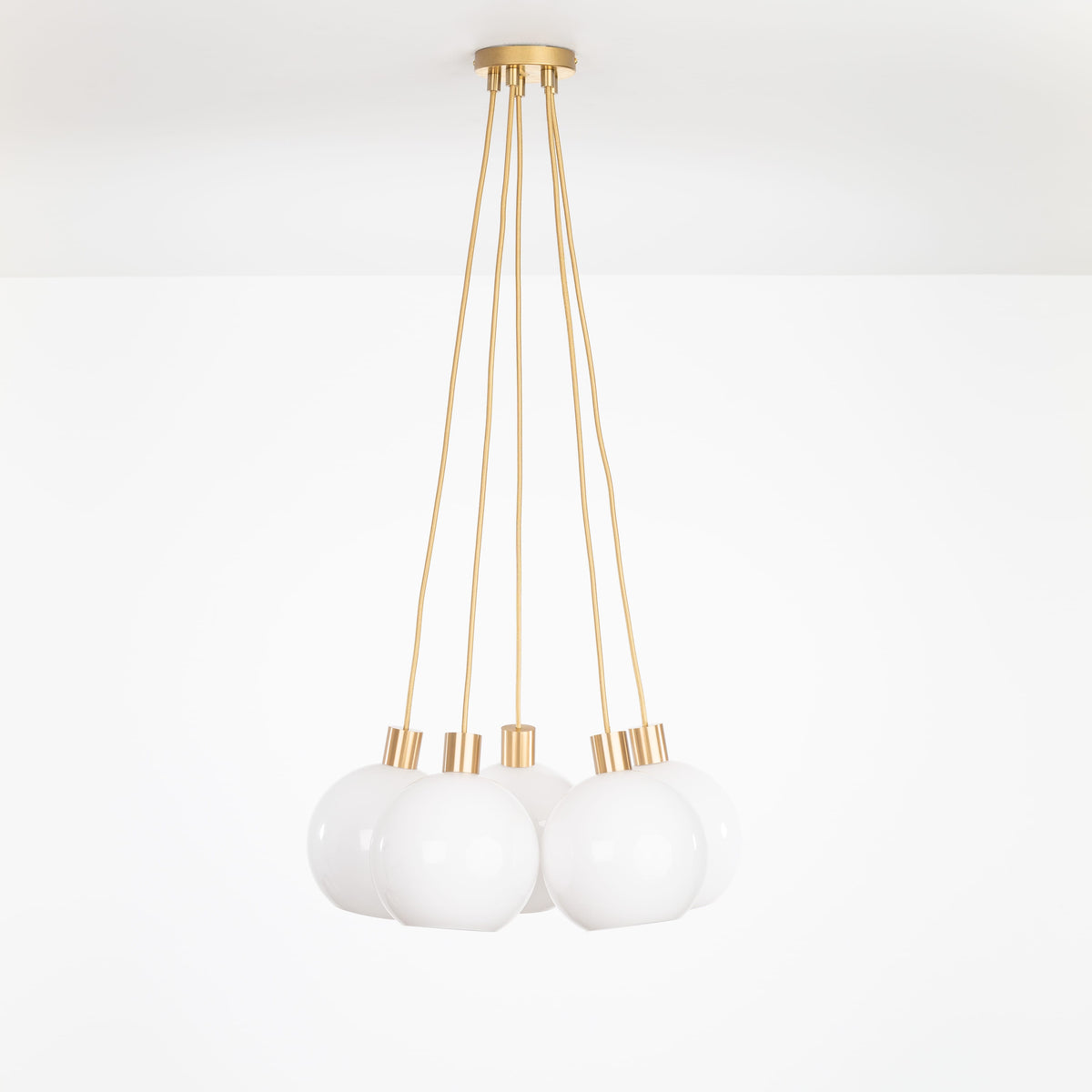 AiO Dot Multiport Chandelier - Glass Globe 5 / Brass / 8in Milk