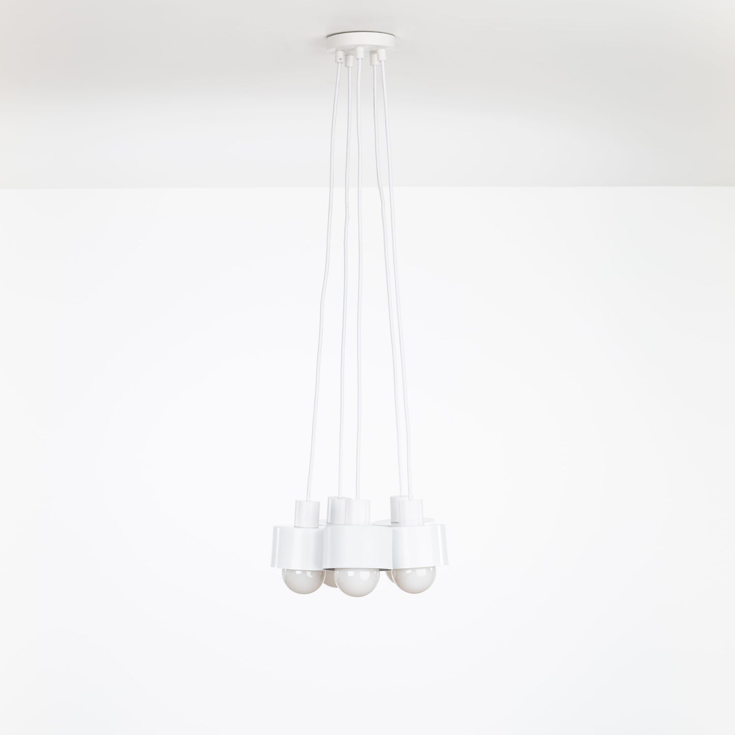 AiO Dot Multiport Chandelier - Puck Shade