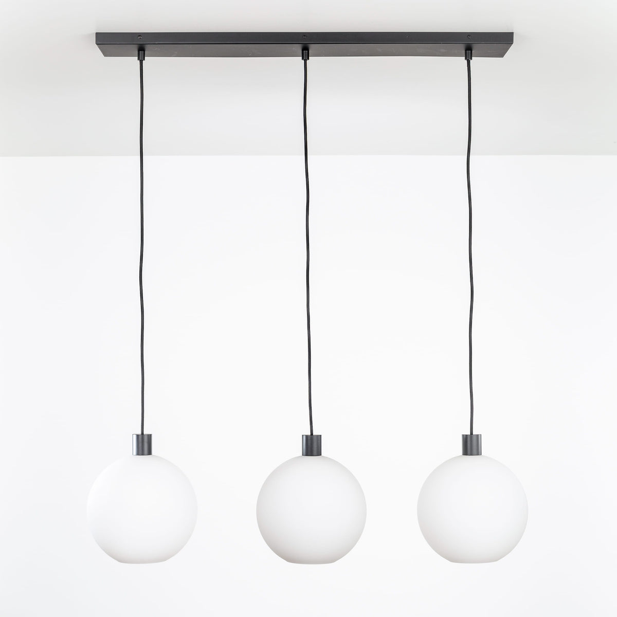 AiO 3-Line Chandelier - Glass Globe Black / 10in Matte White