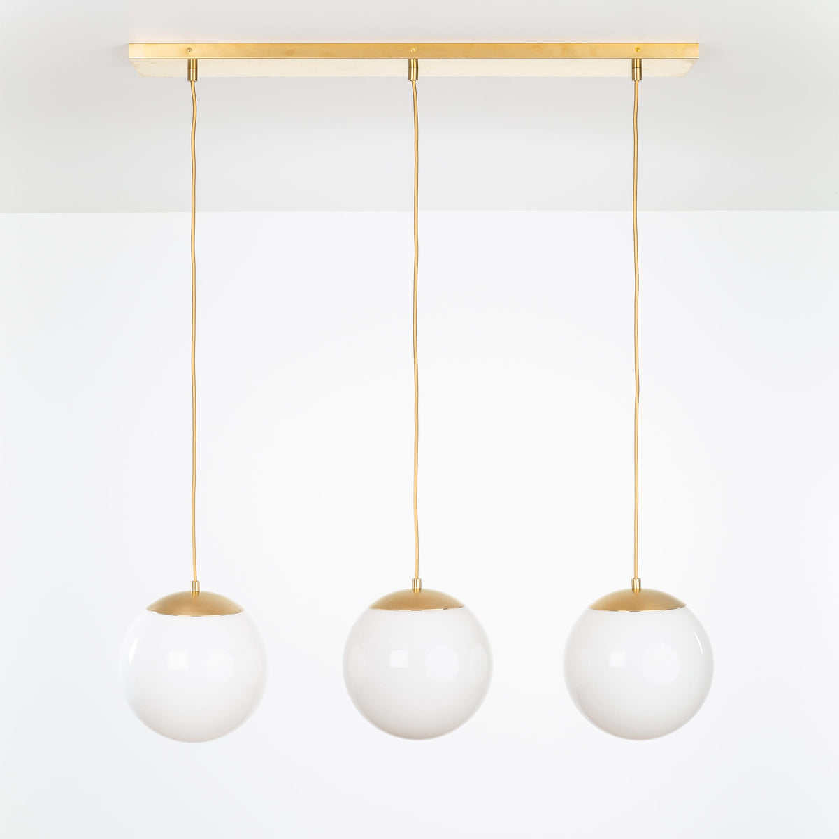 Mod Globe 3-Line Chandelier Brass / 10in Milk