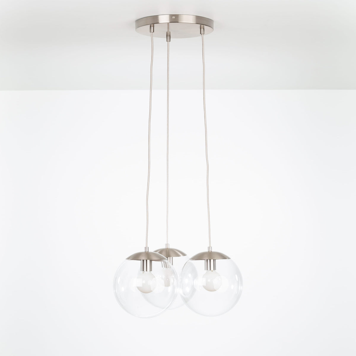 Mod Globe Loop Multiport Chandelier 3 / Nickel / 10in Clear