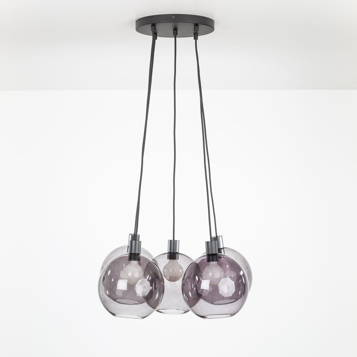 AiO Loop Multiport Chandelier - Glass Globe 5 / Black / 10in Smoke