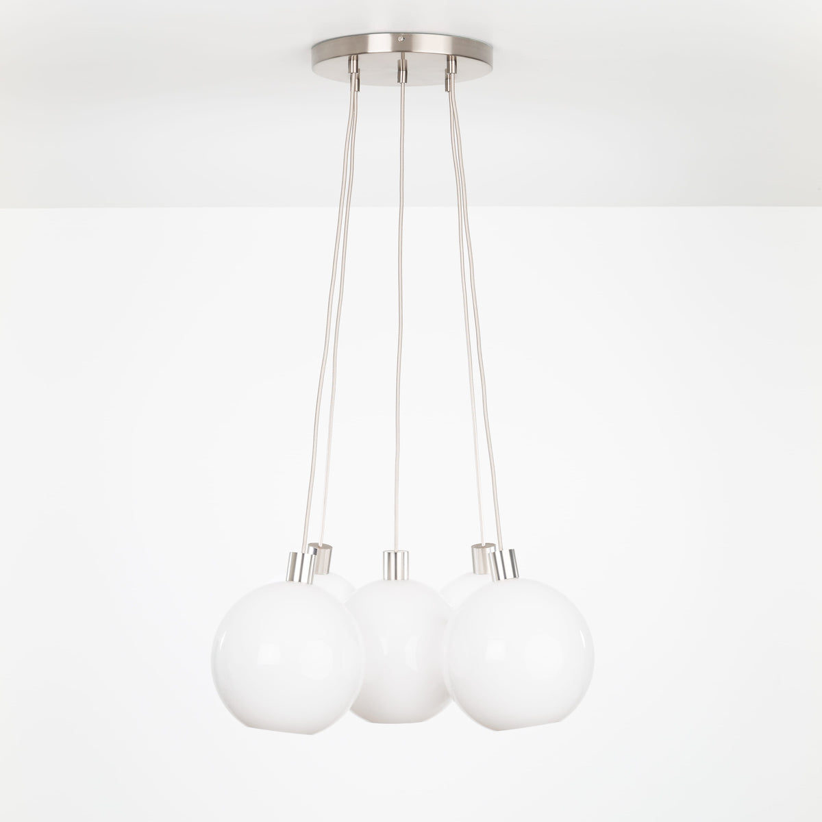 AiO Loop Multiport Chandelier - Glass Globe 5 / Nickel / 10in Milk
