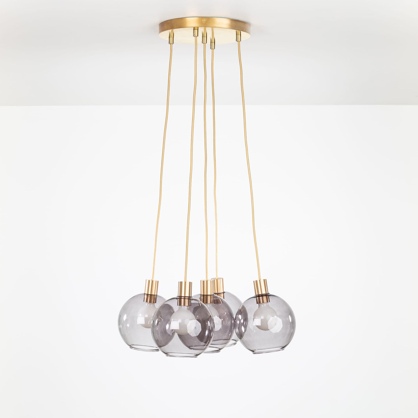 AiO Loop Multiport Chandelier - 8in Glass Globe