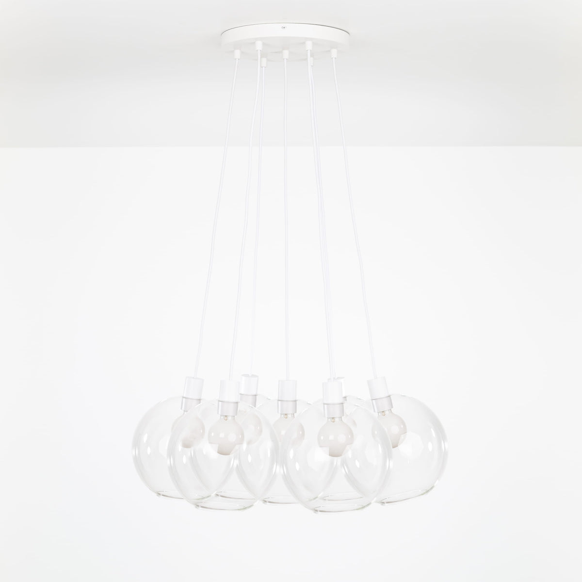 AiO Loop Multiport Chandelier - Glass Globe 7 / White / 10in Clear