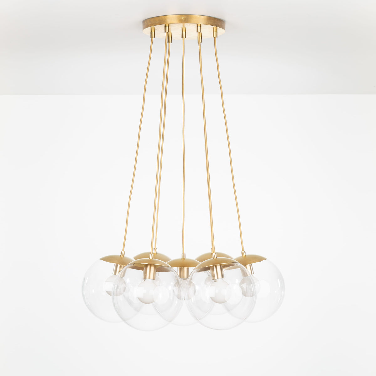 Mod Globe Loop Multiport Chandelier 7 / Brass / 10in Clear