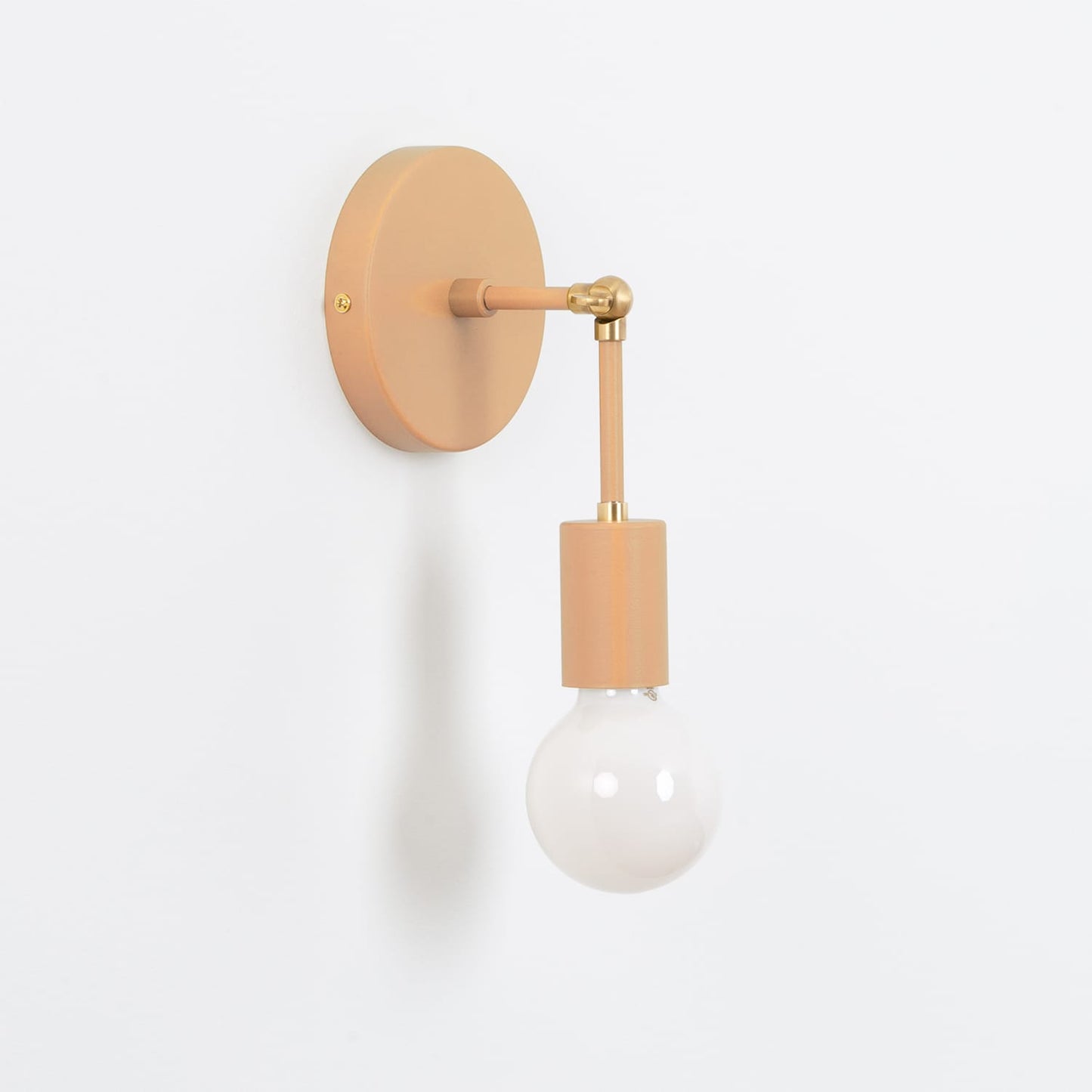 Boutique Hinge Solo Sconce