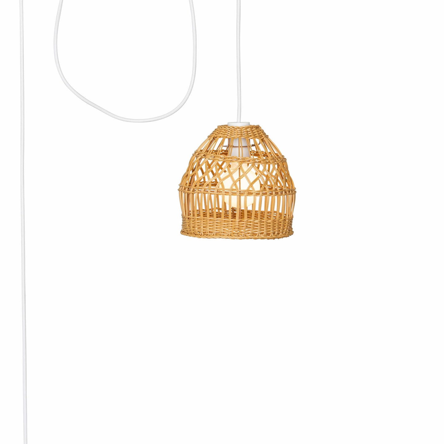 AiO Outdoor Pendant with Mini Market Basket Shade