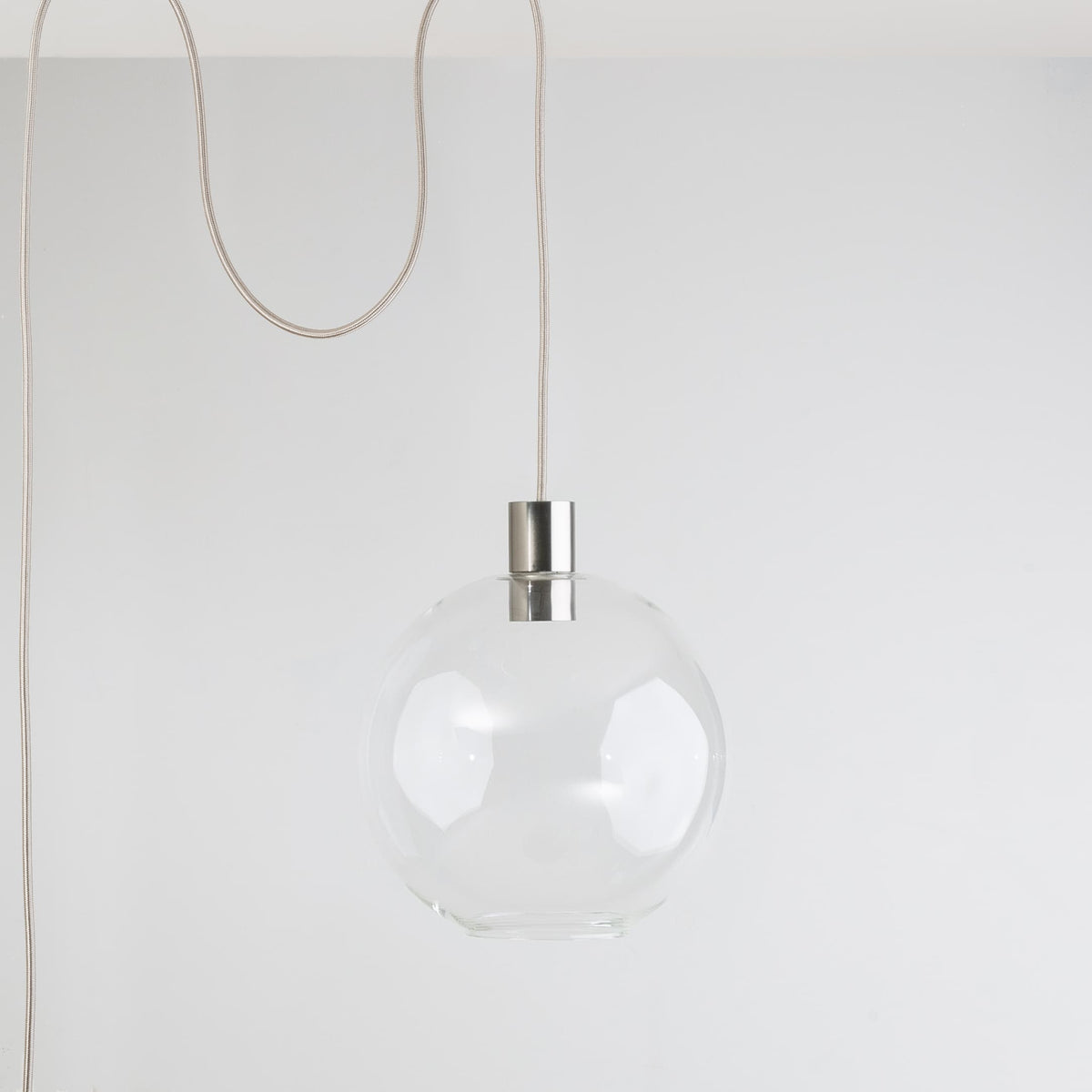 AiO Globe Plug-In Pendant | 6", 8", 10", 12"