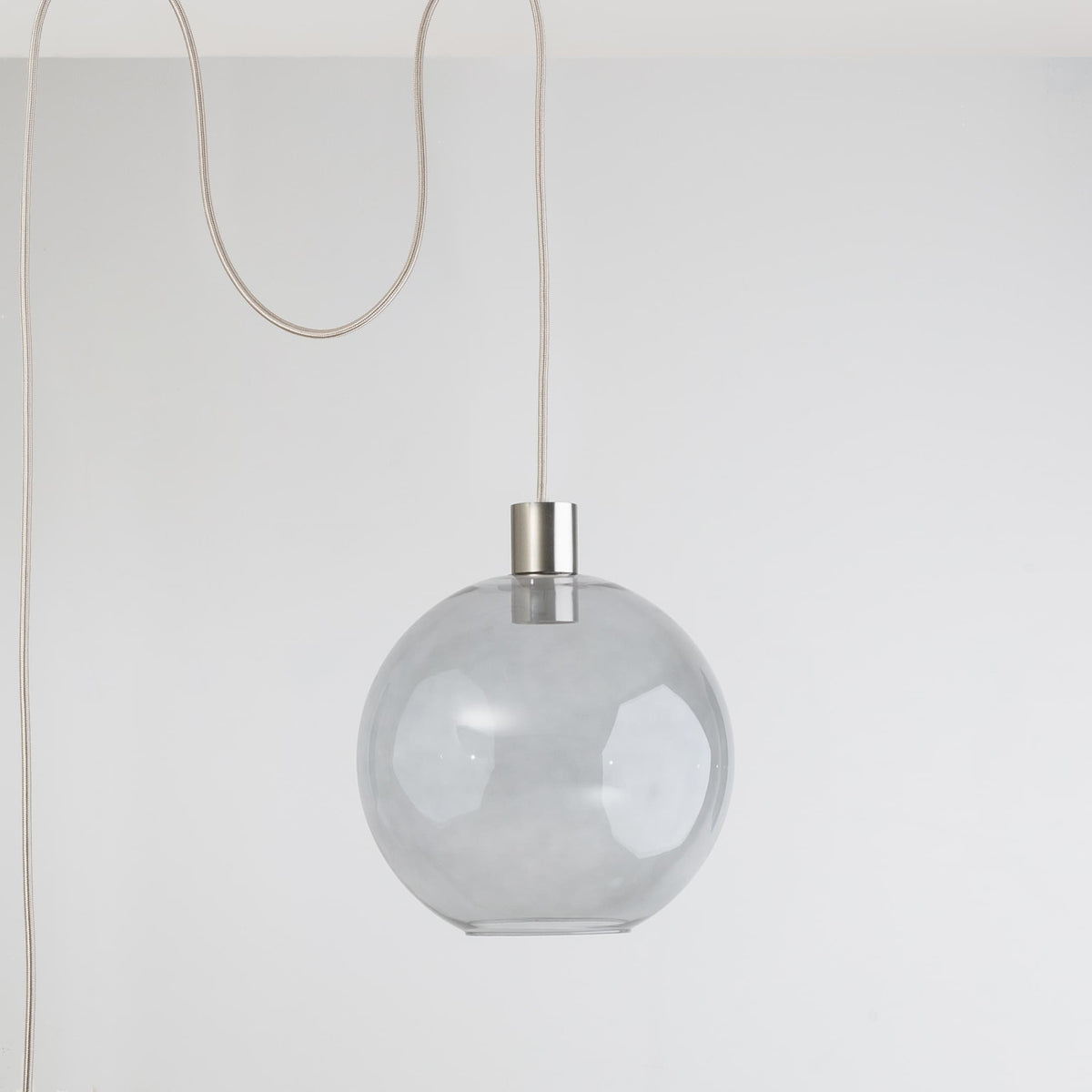 AiO Globe Plug-In Pendant | 6", 8", 10", 12"