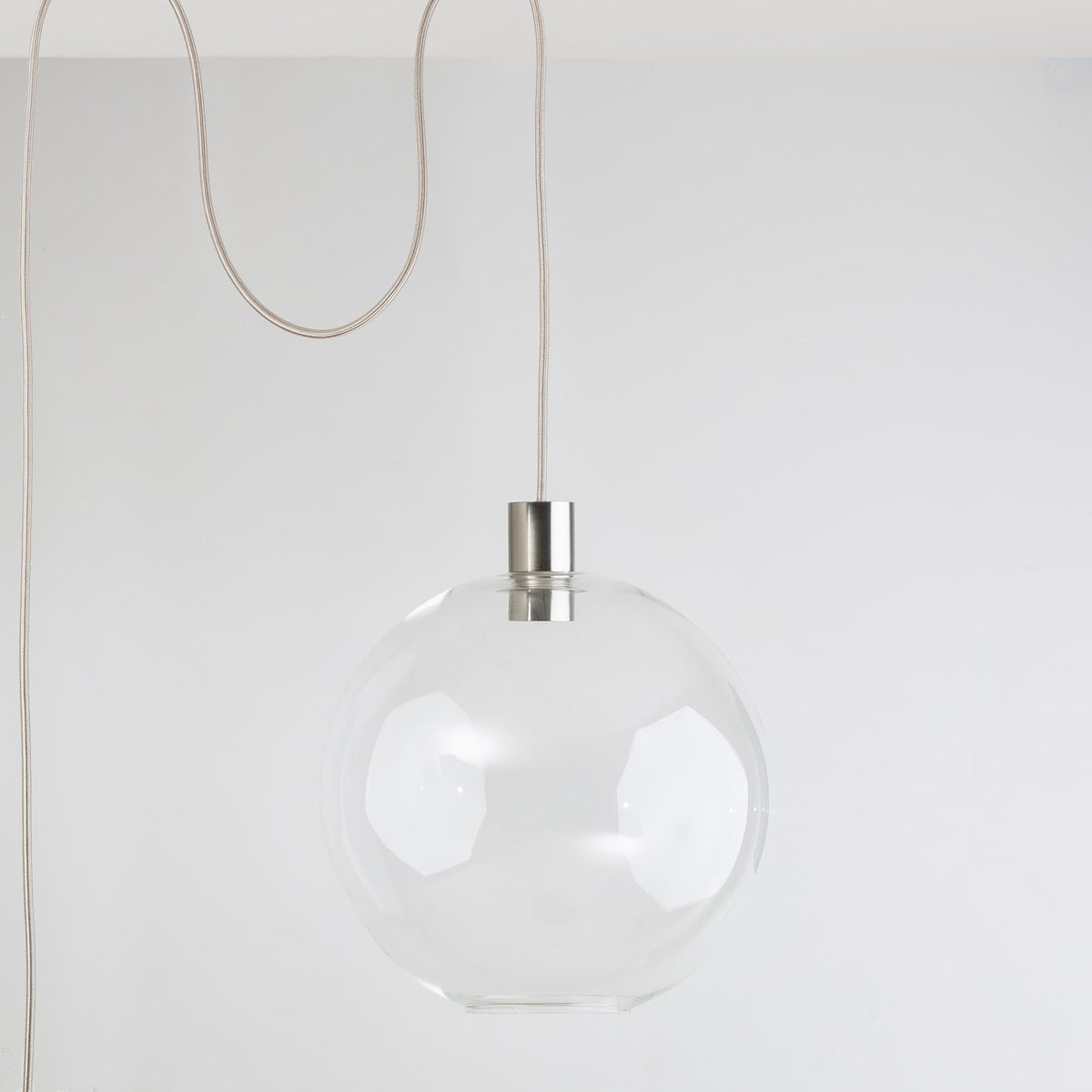 AiO Globe Plug-In Pendant | 6", 8", 10", 12"