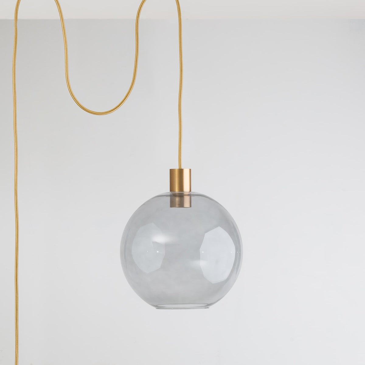 AiO Globe Plug-In Pendant | 6", 8", 10", 12"