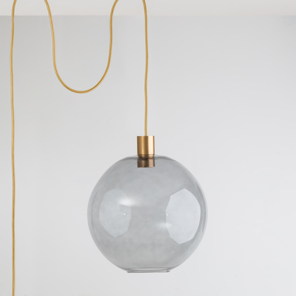 AiO Globe Plug-In Pendant | 6", 8", 10", 12"
