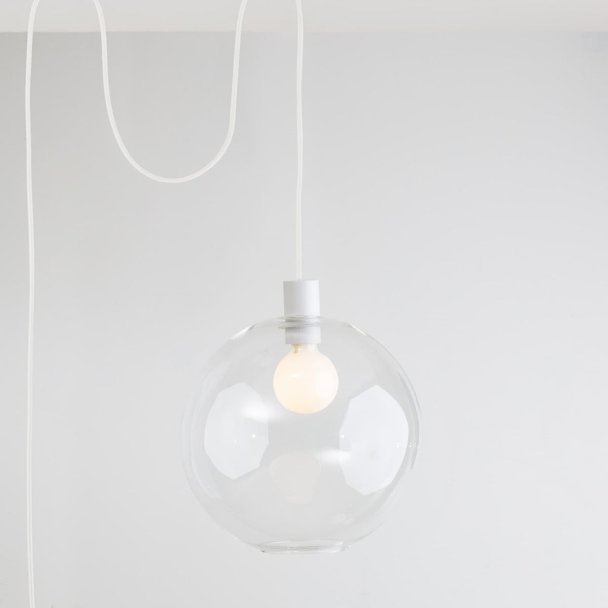 AiO Globe Plug-In Pendant | 6", 8", 10", 12" White / Clear / 12in