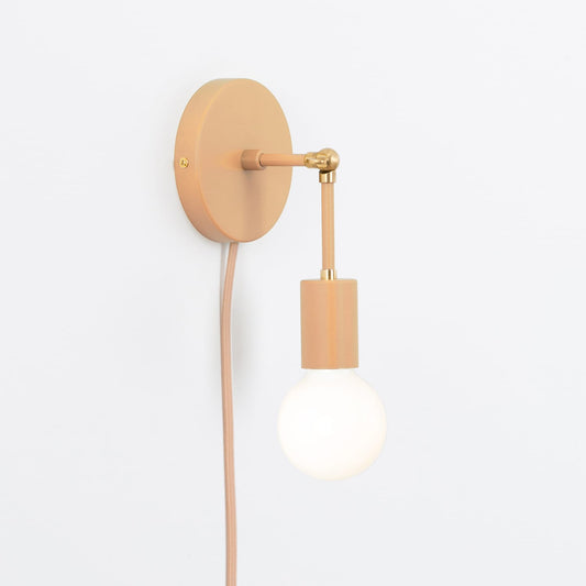 Boutique Hinge Solo Plug-In Sconce