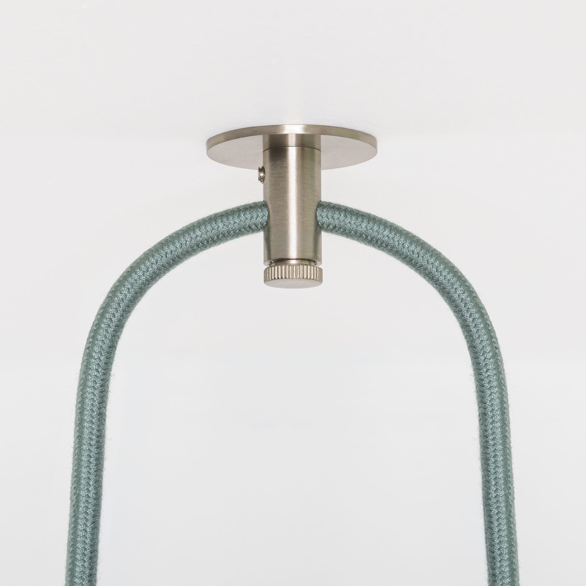 Vise Swag Hook