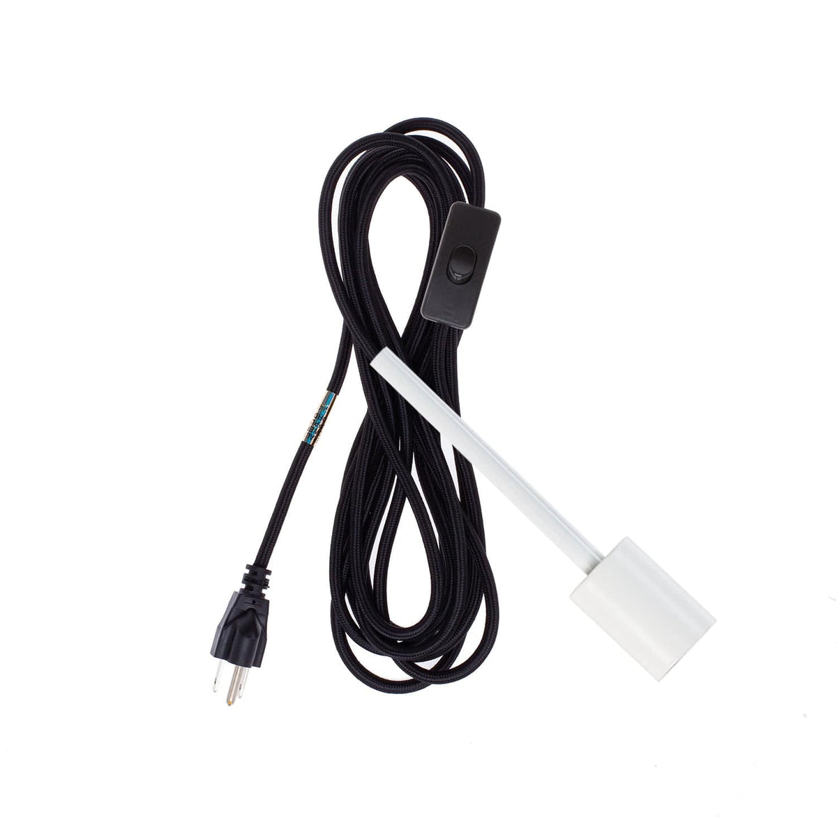 Pendulum Chroma Plug-In Cord Set White / Black