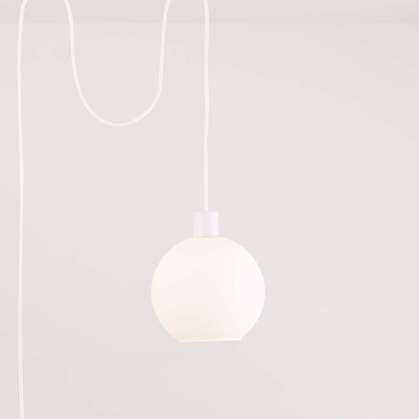 AiO 8in Globe Plug-In Pendant