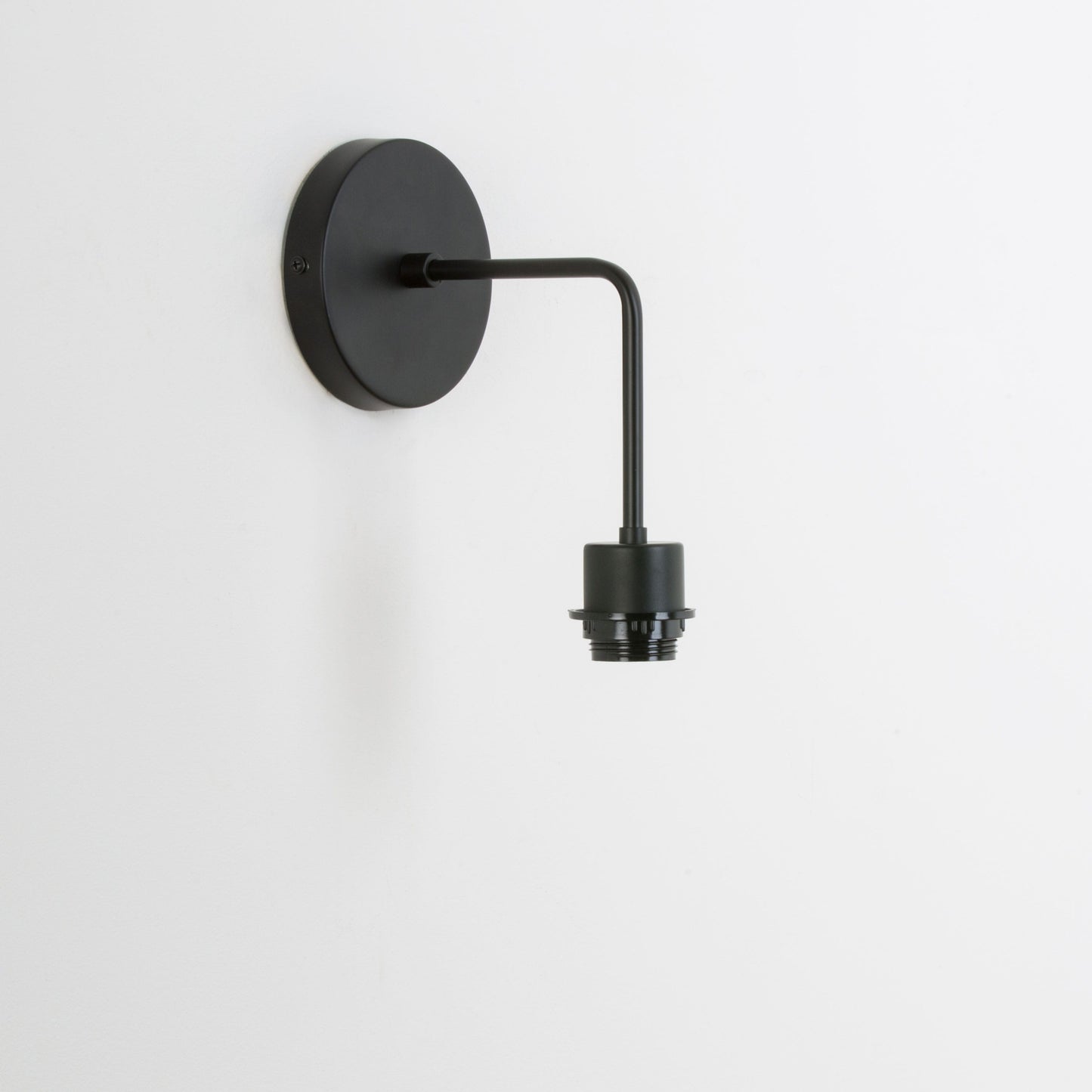 Shade-Ready Bend Solo Sconce