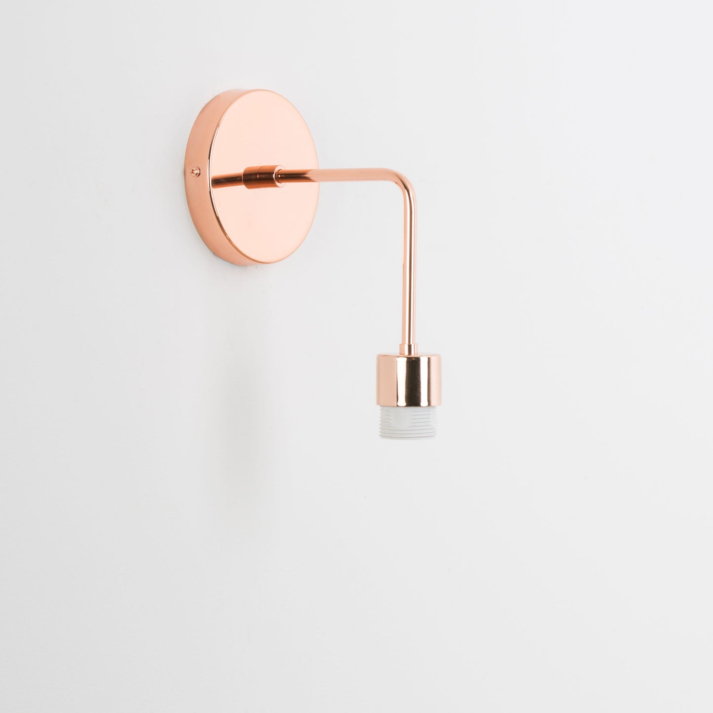 Shade-Ready Bend Solo Sconce