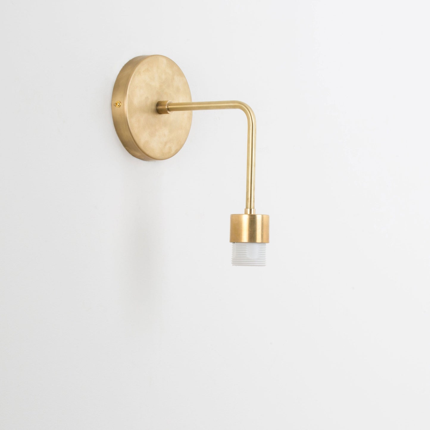 Shade-Ready Bend Solo Sconce