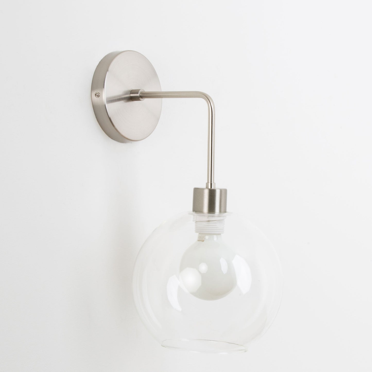 Bend Solo 8in Globe Sconce